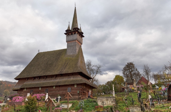 Basílica de San Nicolás en Budești Josani