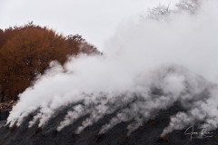 Calor, humo, hollín es todo lo que nos rodea